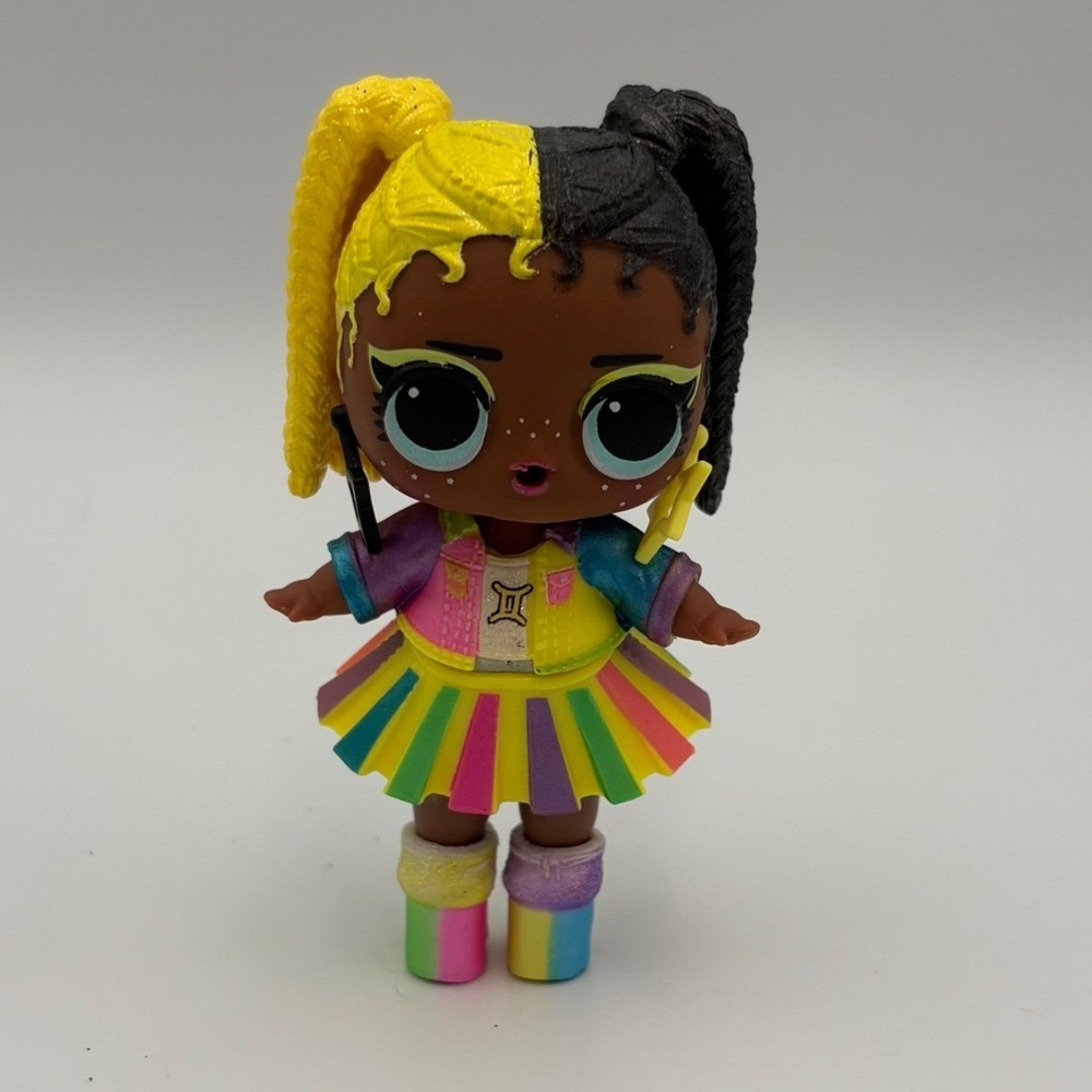LOL Surprise Flipside PS-206 Present Surprise Season 2 Gemini Doll Rainbow Toy